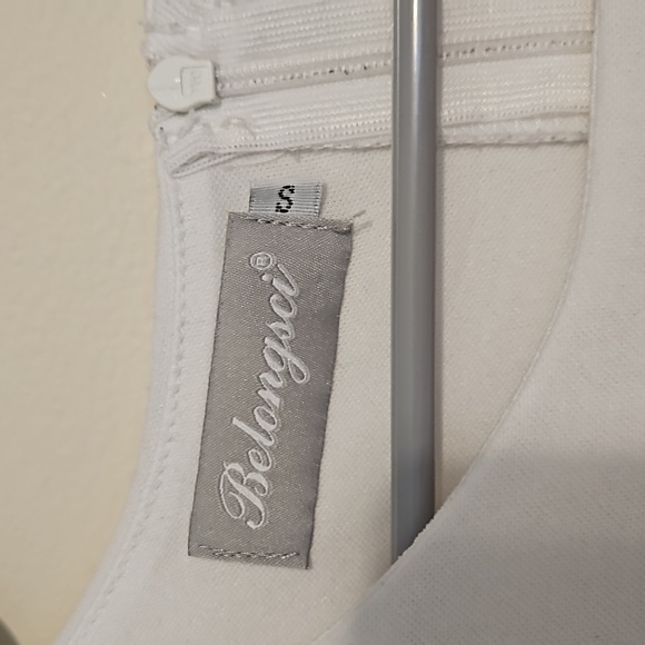 Belongsci White sleeveless cut put on the sides dress - Picture 2 of 7